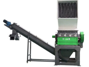 Plastic Crusher With Screw Conveyor